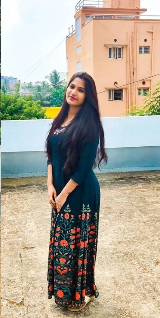 indore-call-girl-natasha