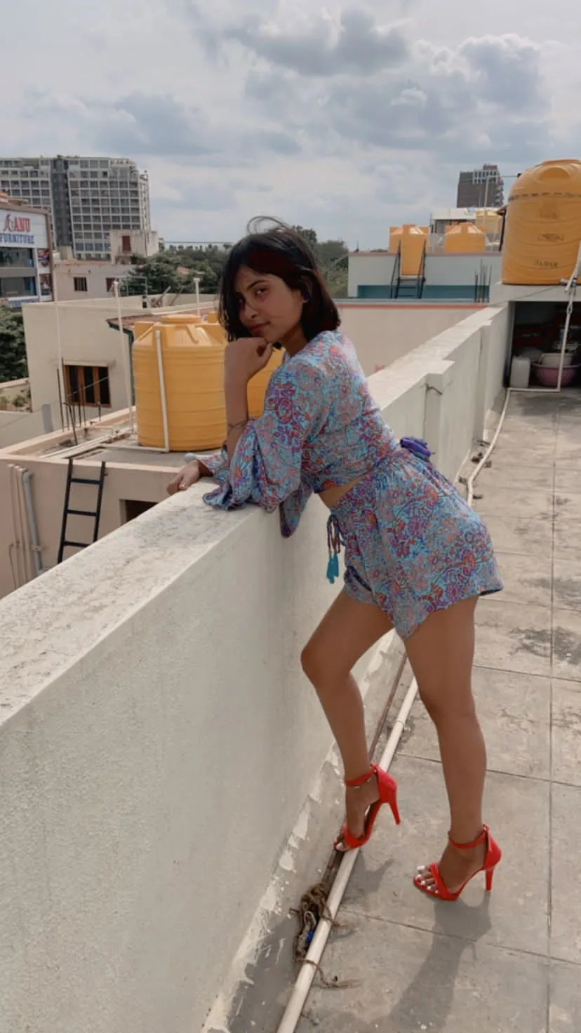 janvi-indore-call-girl