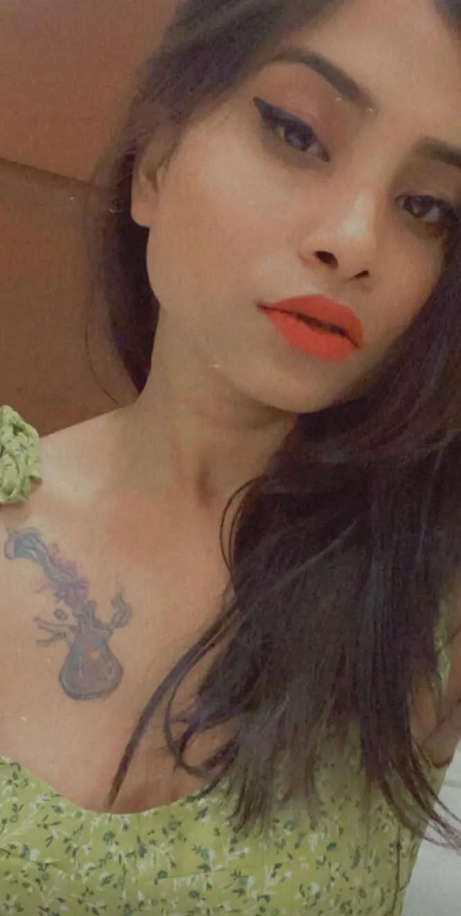 janvi-indore-call-girl