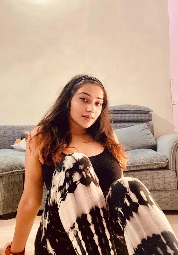 sheetal-indore-escorts