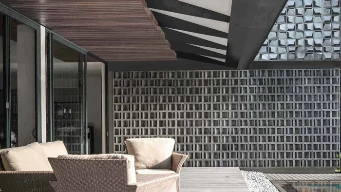 use minimalist brizze block you get good ventilation your house or aritecture look aesthetic on fence