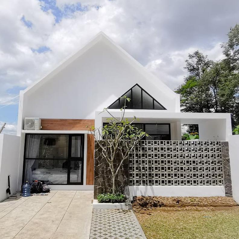 use minimalist brizze block you get good ventilation your house or aritecture look aesthetic on fence