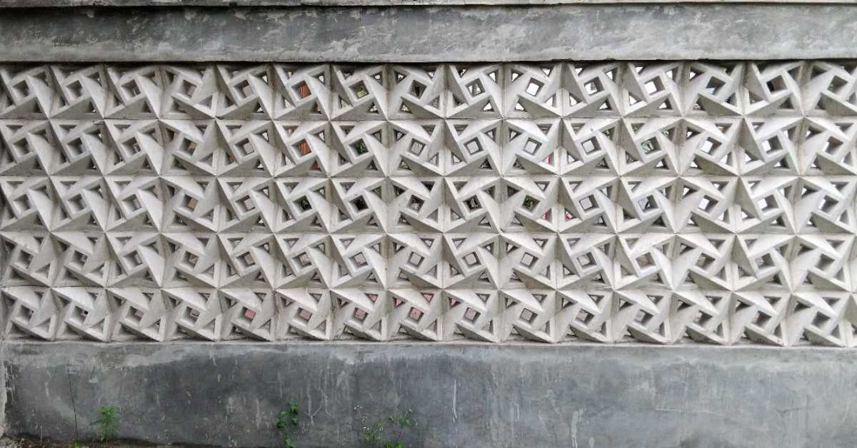 use minimalist brizze block you get good ventilation your house or aritecture look aesthetic on fence