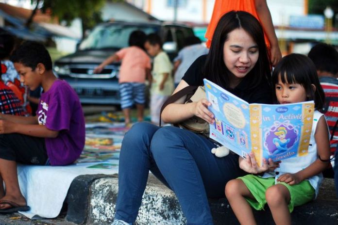 Hari Aksara Internasional Bantos Kurangi Buta Aksara Hari Aksara Internasional Bantos Kurangi Buta Aksara