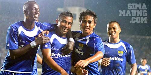 Kirang Pajeng? Anyar Geus kajual 7 Rebu Tiket Laga Persib Bandung vs PSM Makassar Kirang Pajeng? Anyar Geus kajual 7 Rebu Tiket Laga Persib Bandung vs PSM Makassar