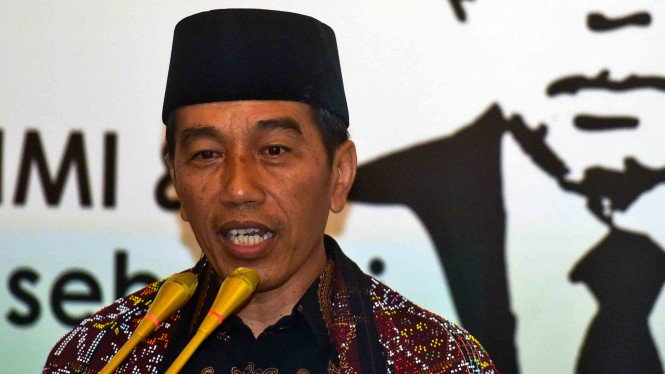 Jokowi Bade Dilaporkeun ka Polisi Jokowi Bade Dilaporkeun ka Polisi
