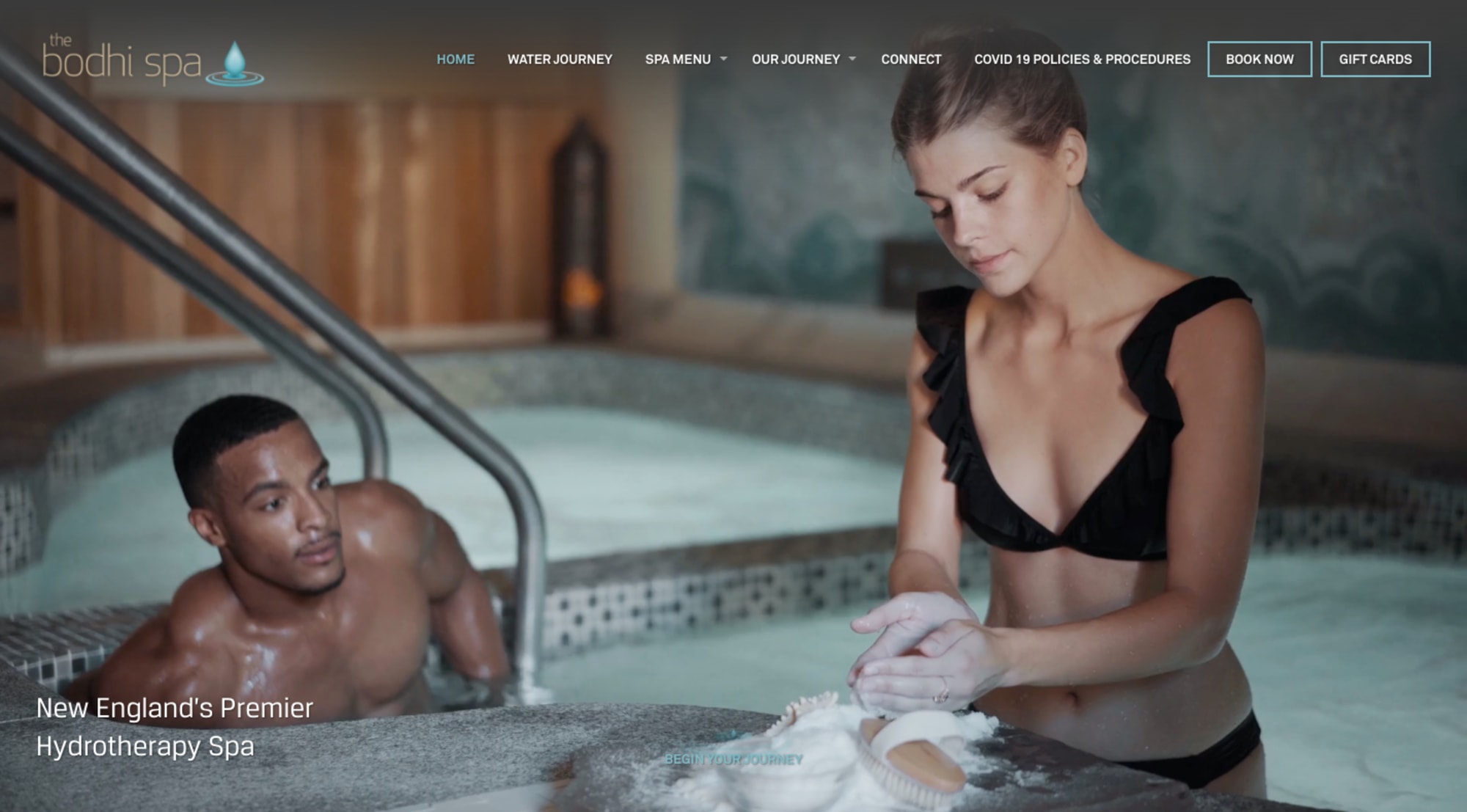 Bodhi Spa简介视频展示一对夫妇享受盐疗法的好处。