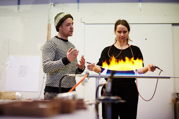 neon light workshop gift experience in London