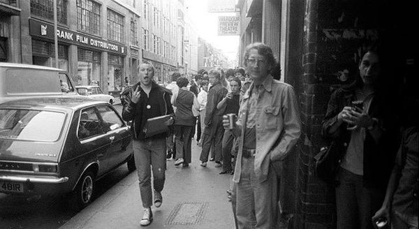 Rock ‘n Stroll Walking Tour