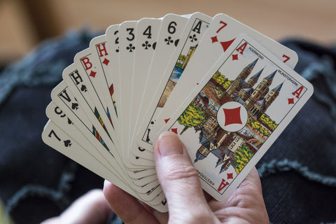 Card game