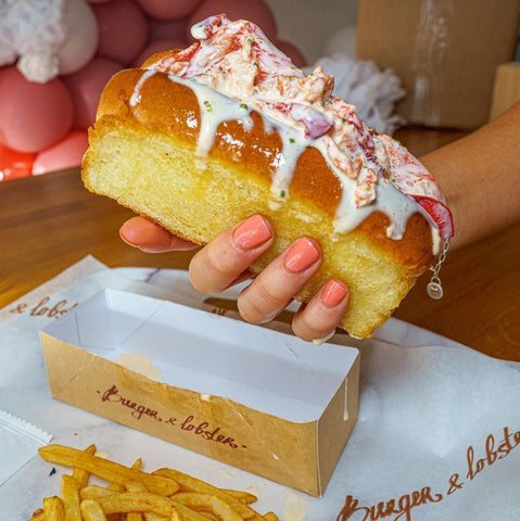 Festive food boxes | Burger & Lobster lobster roll kit