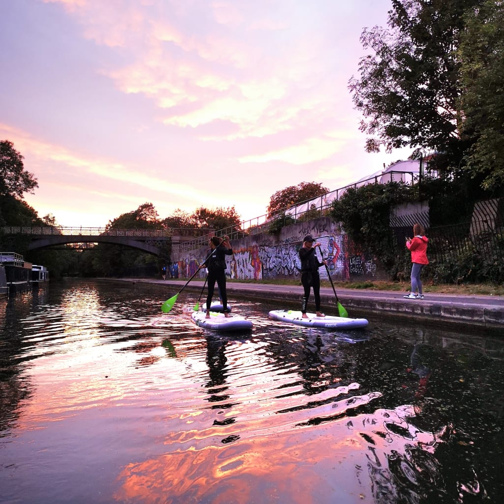 Sunset Paddleboard through London