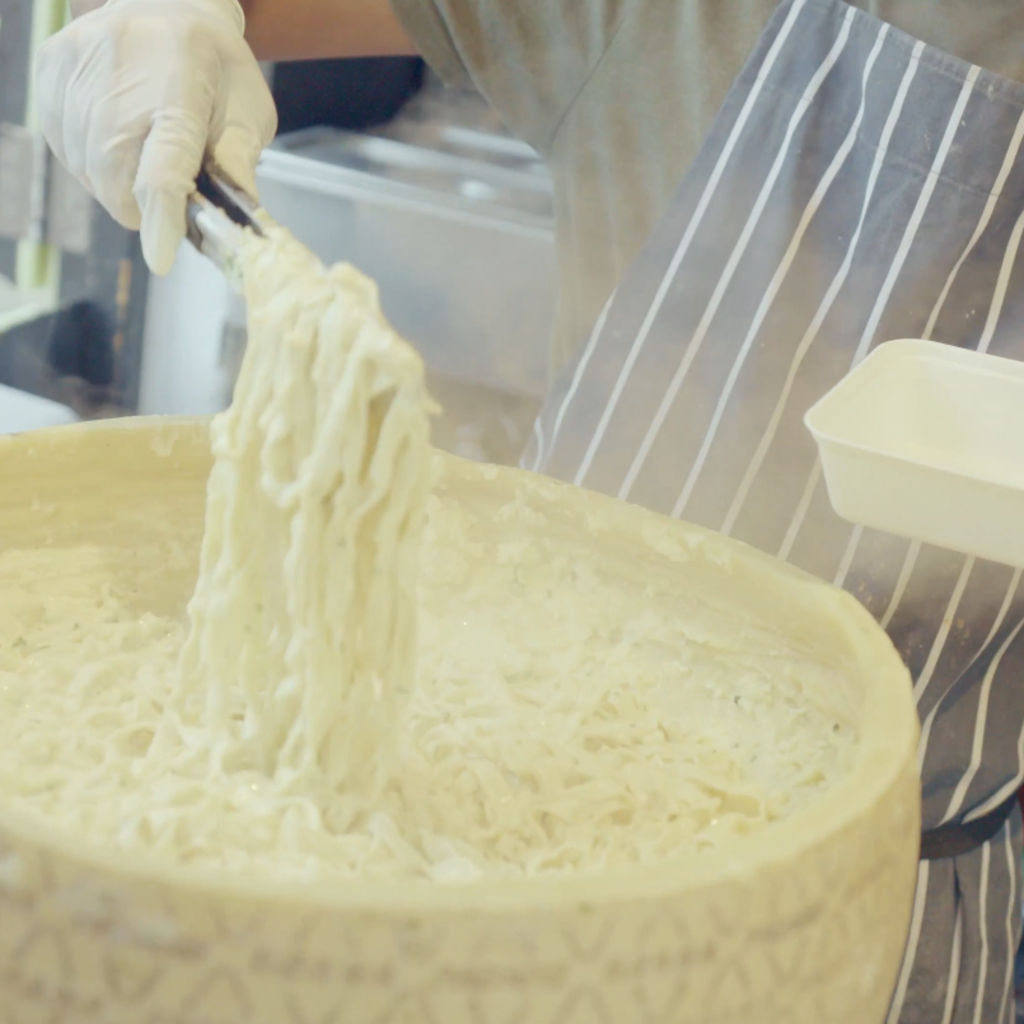 A TASTY ASIAN FOOD HUNT IN SOHO