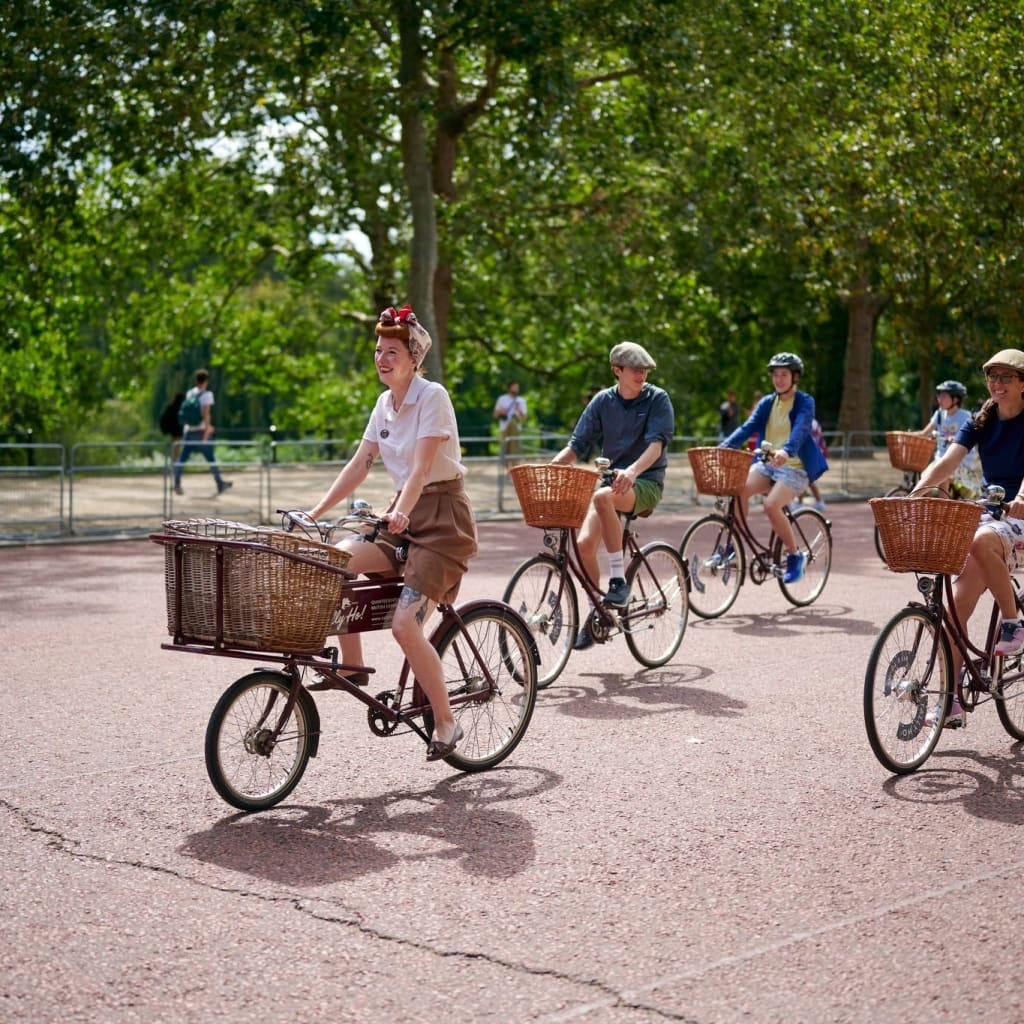 Private Family Cycle London Landmarks