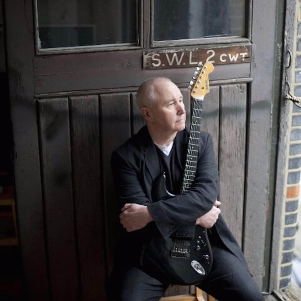 Learn Blues Guitar with ex. Strangler John Ellis