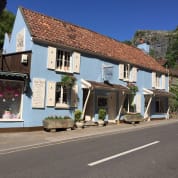 Celebration Afternoon Tea for Two at the Lion Rock Tea Room