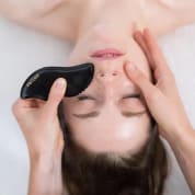 Glowing 60min Beauty Treatment