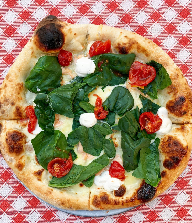 Make Mama Happy - Pizza and Cocktails