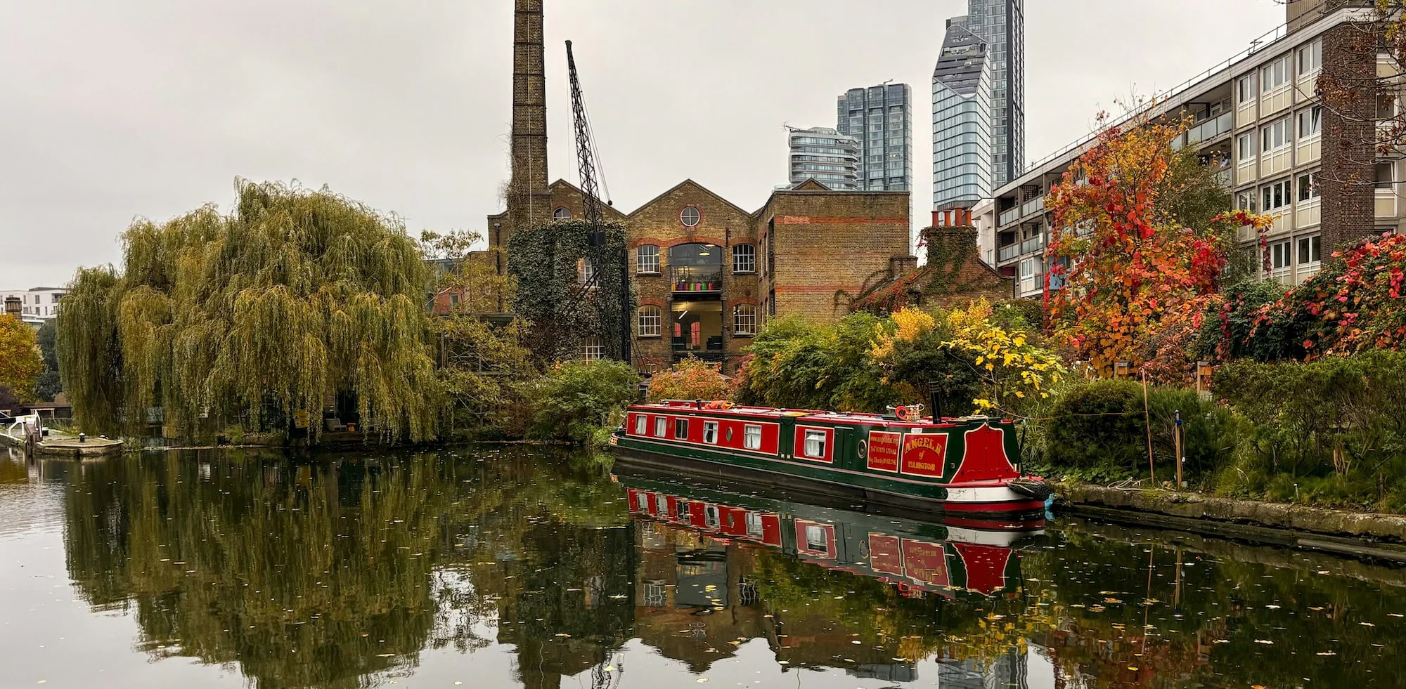 london days out regent canal.jpg__PID:93ac425a-34d8-4245-920e-3e99521cfd4a