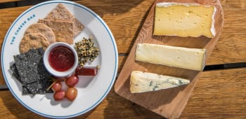 A Savory Journey Through London: Uncover Unique Dining Experiences with Indytute