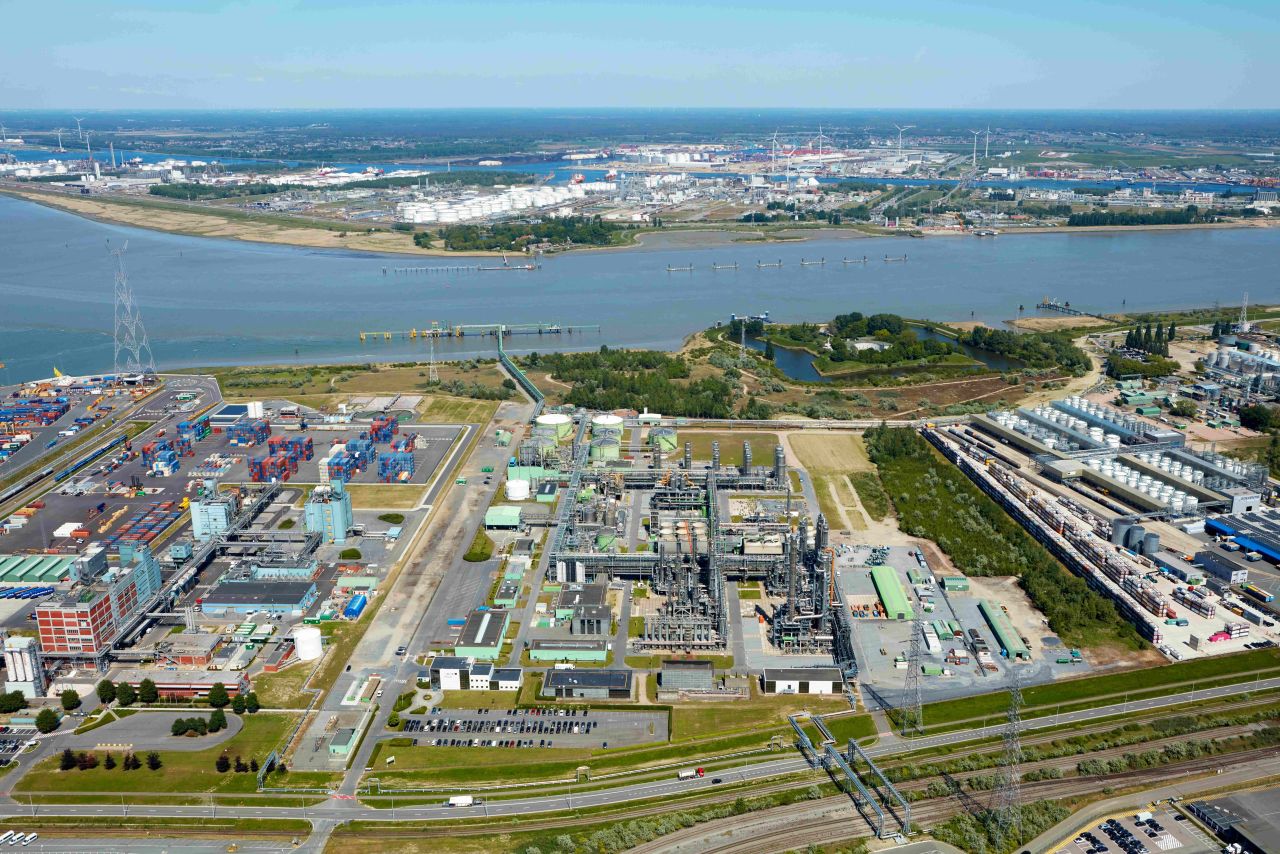 Antwerp_Doel-Belgium_INEOS Phenol_ 029 low res.jpg