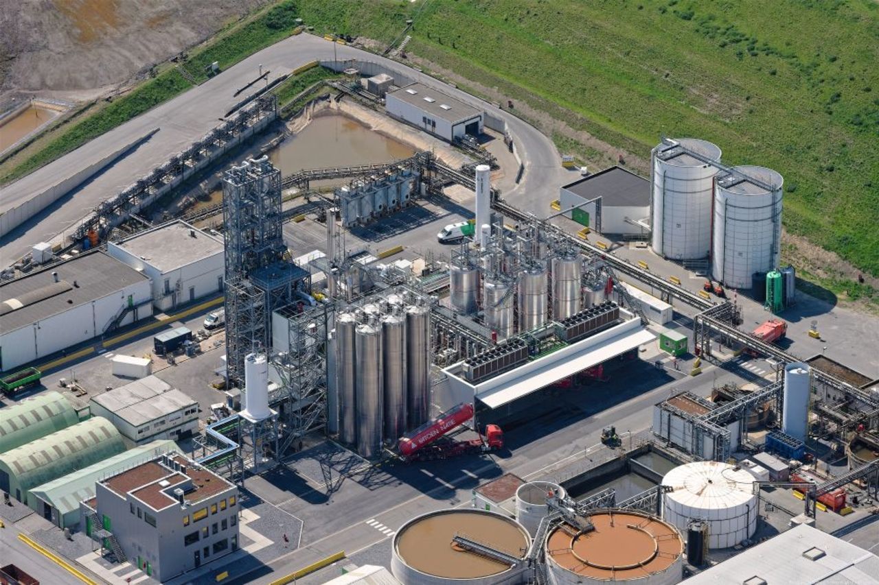 Aerial view of Indaver Plastics2Chemicals plant_small.jpg