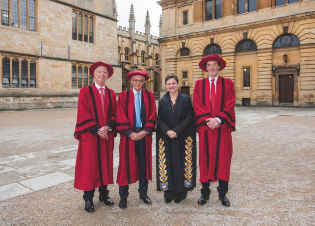 L’université d’Oxford met à l’honneur Sir Jim