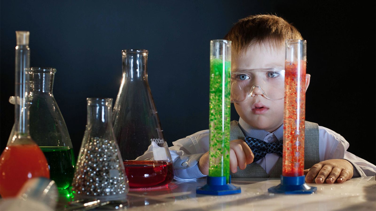 Pupils get the ‘buzz for science and technology at INEOS’ annual SET fair