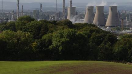 Grangemouth site from golf course landscape.jpg