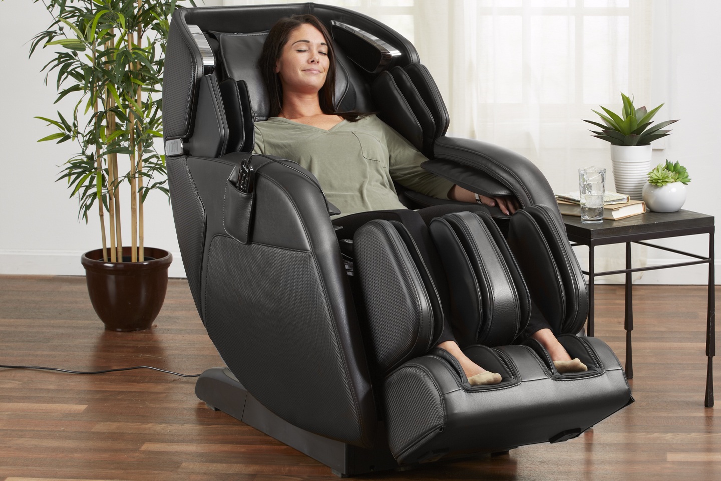 Kyota Kenko M673 Massage Chair Audacia Home