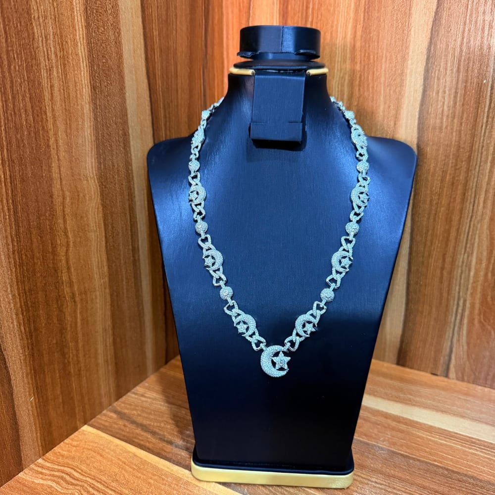 Neck chain
