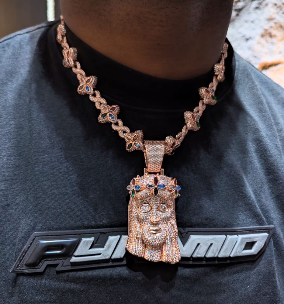 Neckchain