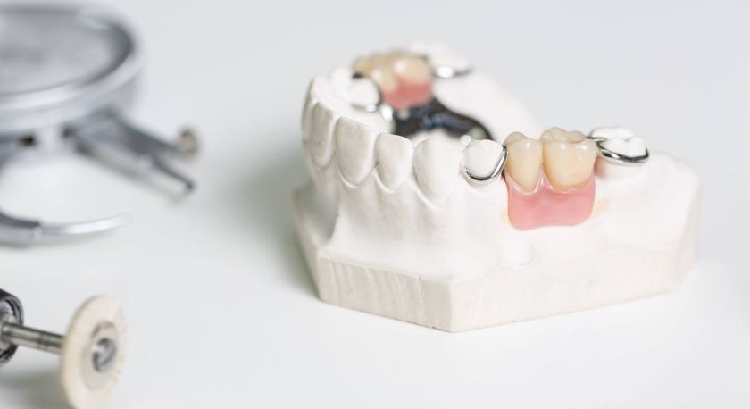 Ausbildung Zahntechniker Erfahrungen Berufsaussichten Gehalt Test Jobtensor