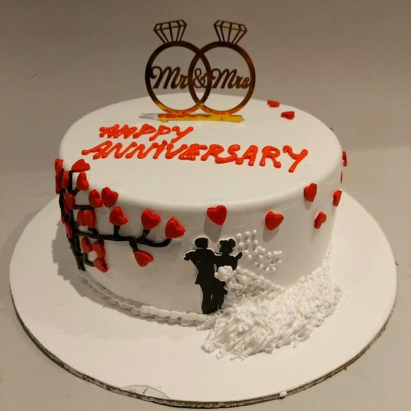 Red Roses Anniversary Fondant Cake- Order Online Red Roses Anniversary  Fondant Cake @ Flavoursguru