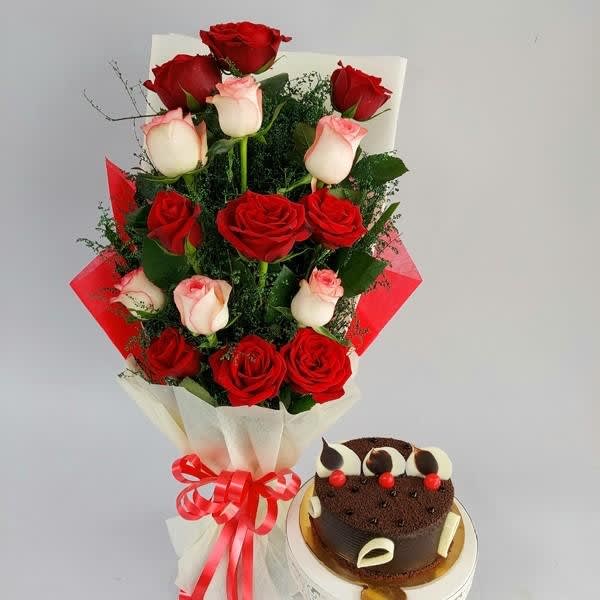 A Rosy Birthday: Order Birthday Flowers Online | Interflora India