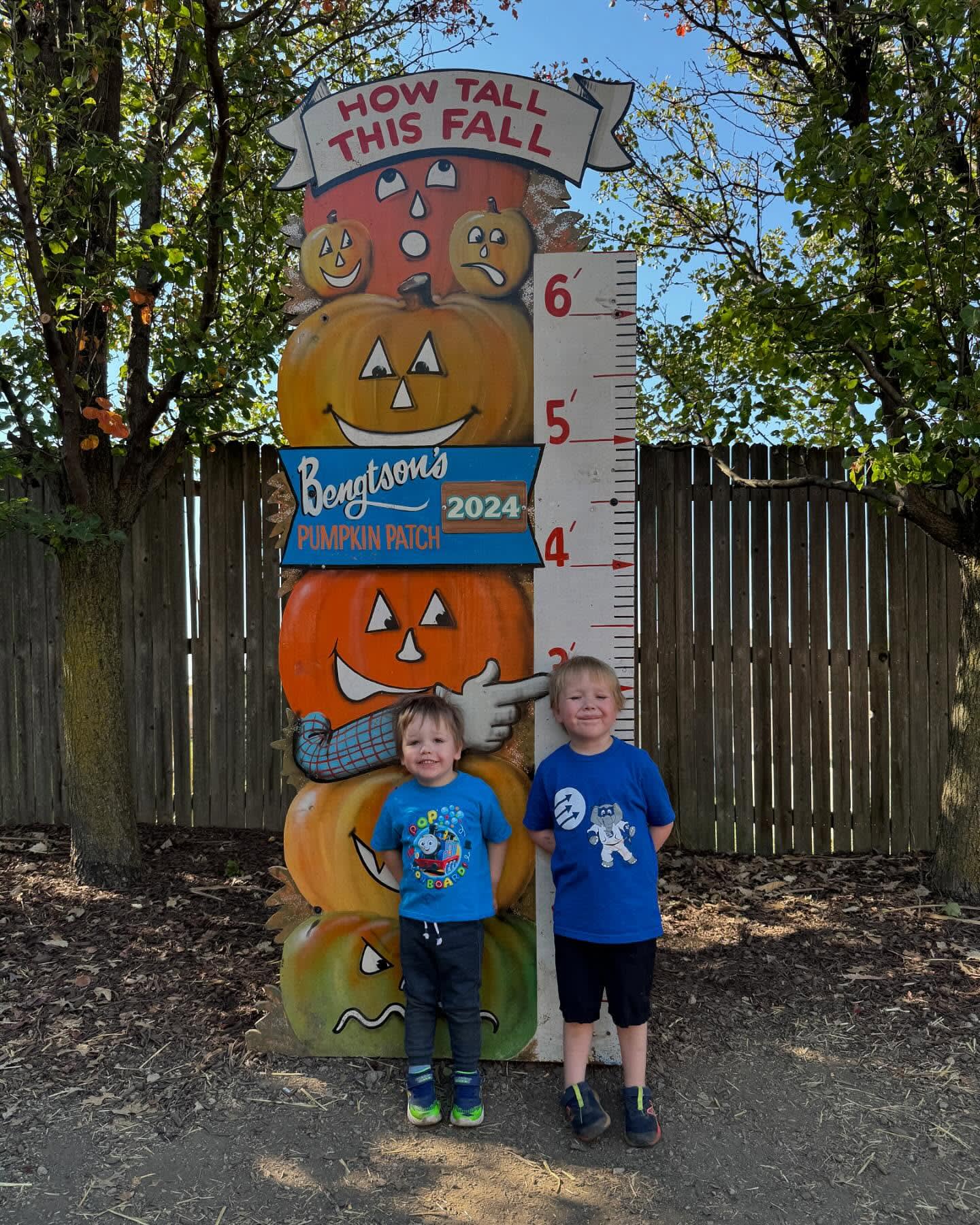 Took the boys to a pumpkin farm. ❤️