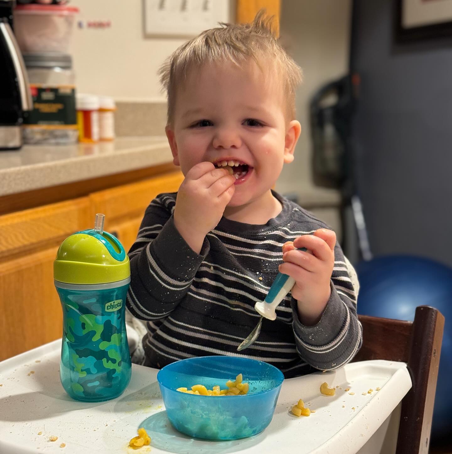Another satisfied customer at Daddy's Grille. 😅