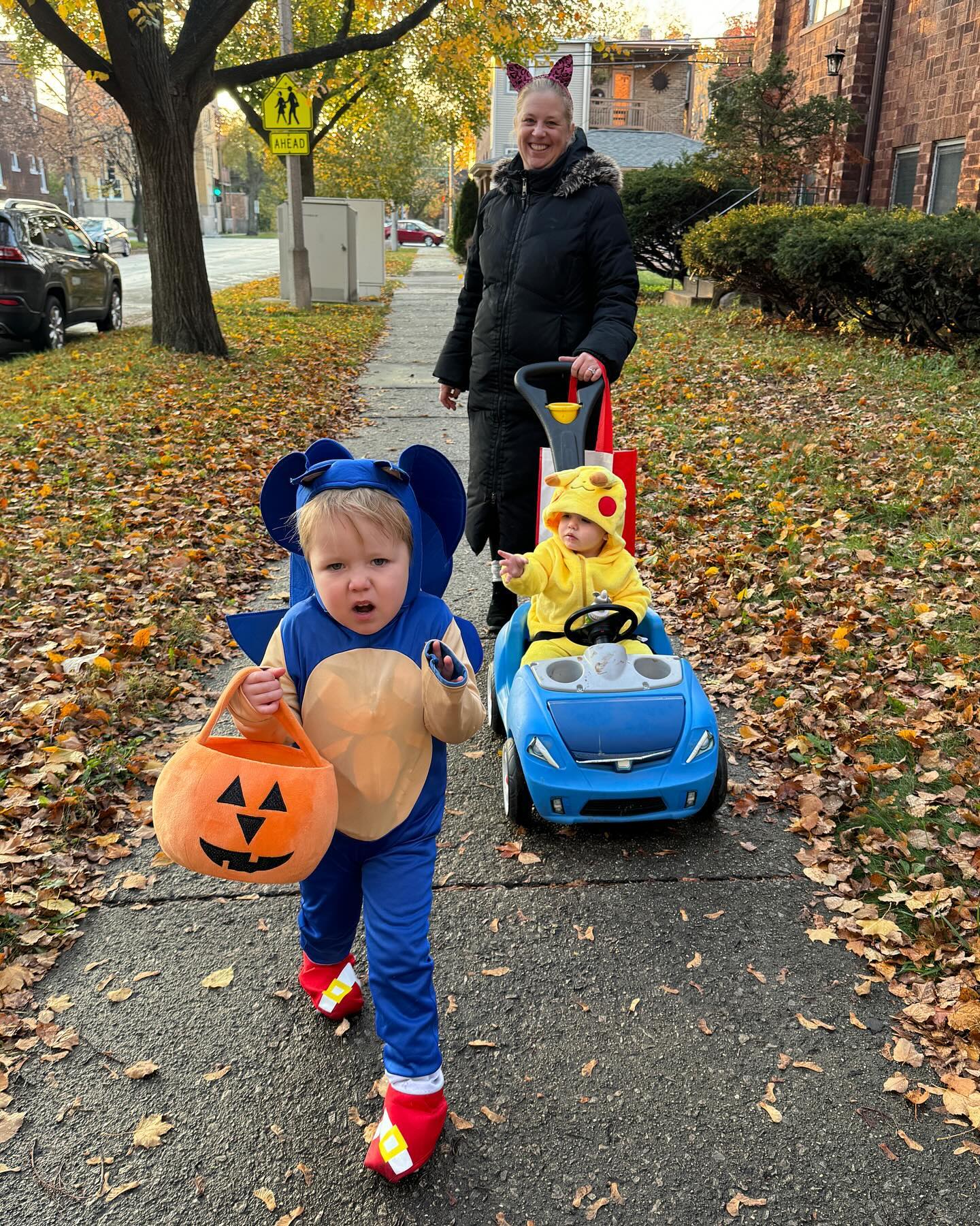 Halloween is always bittersweet because we lost Olivia nine years ago today. But it warms my heart to see these two enjoying the day to the fullest. ♥️