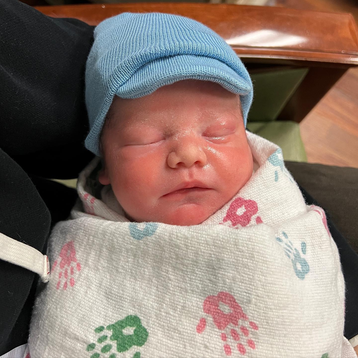 Baby Aparicio born @ 9:12am. 6lbs 11oz. Mom and baby boy are doing great!