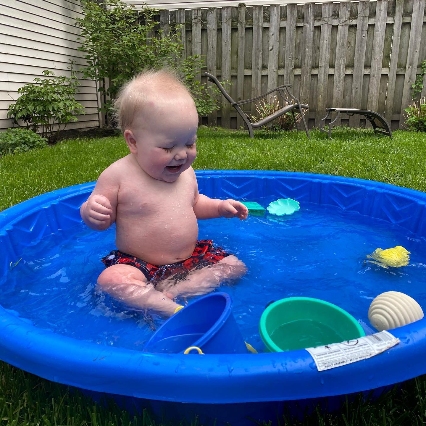 Ryan and Geno enjoying some pool time today.
