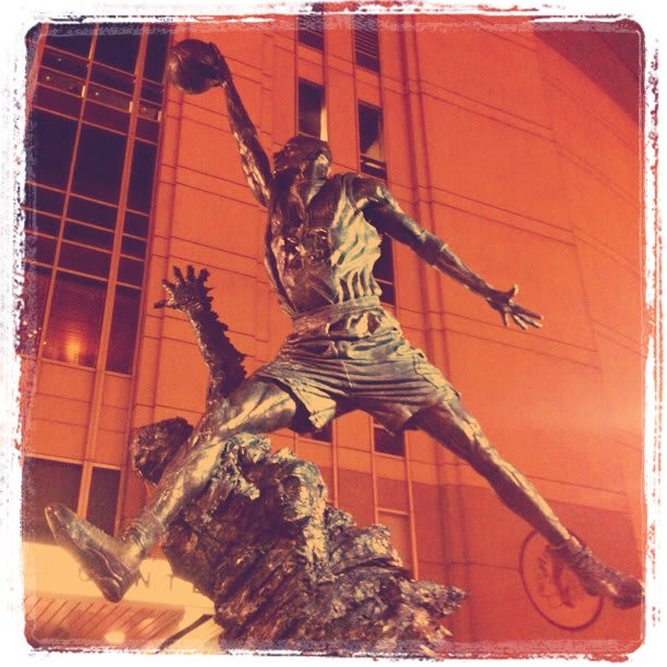 MJ