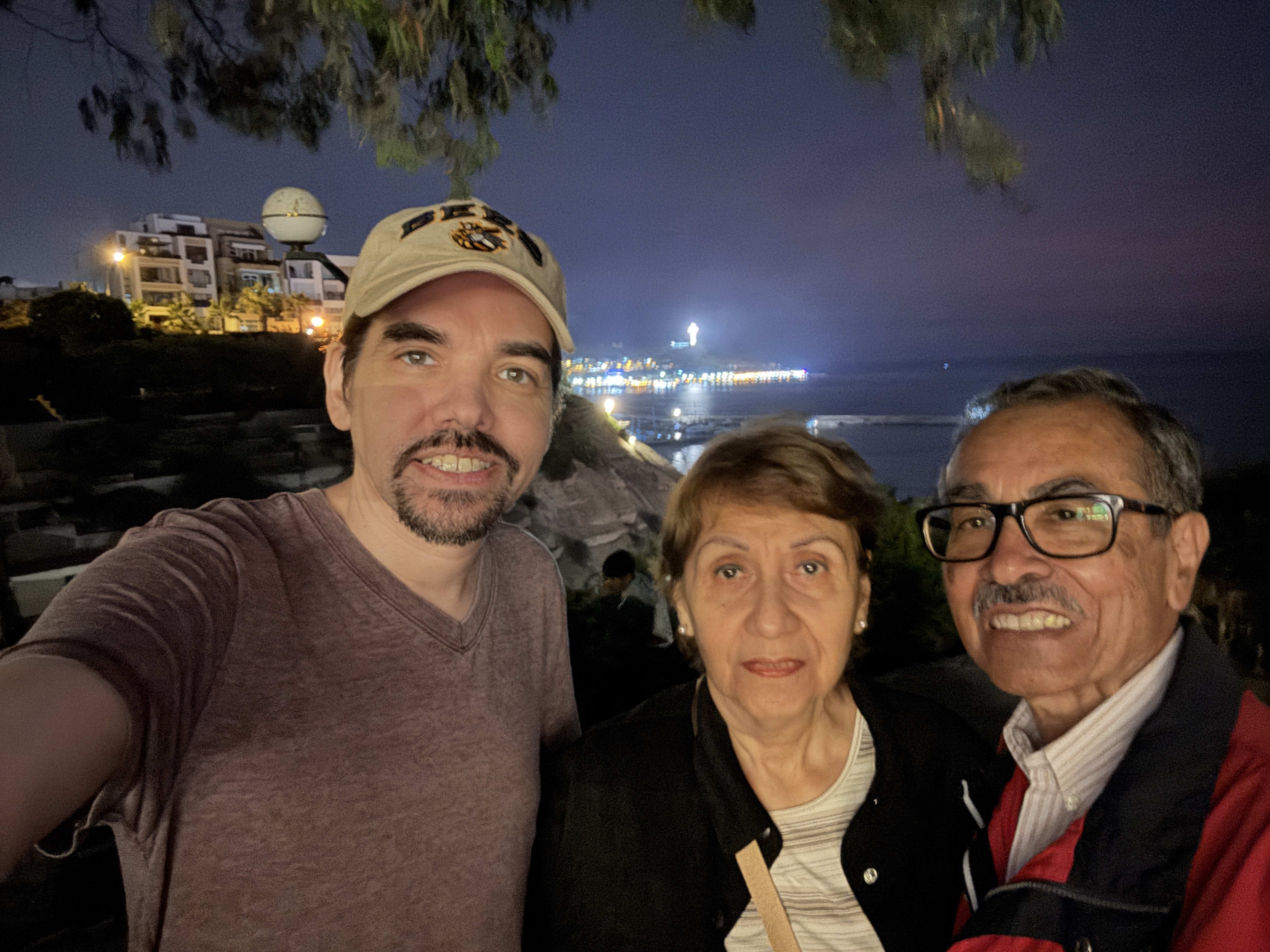 In January I visited my dad in Peru to celebrate his 80th birthday! ♥️🇵🇪