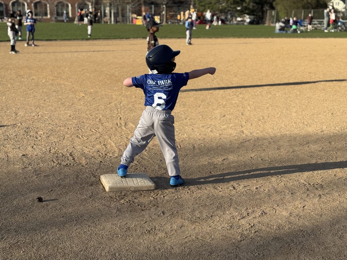 Ryan had a great first season of tee ball! Two game balls and chosen as team captain for a game. Everyone (except the opposing teams) loved his Sonic baserunning pose.