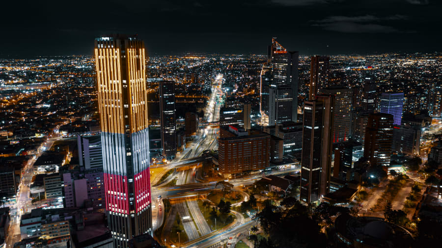 Torre Colpatria 167