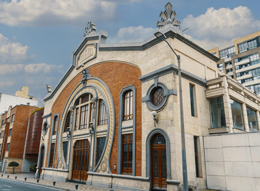 Teatro Faenza 305