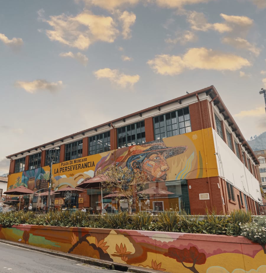 Plaza de mercado La Perseverancia 348