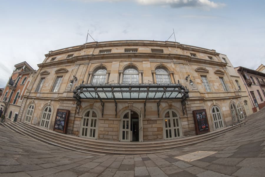 Teatro Colón 516