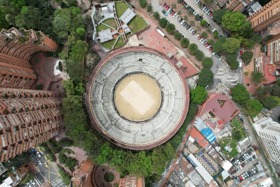 Plaza Cultural La Santamaria 688