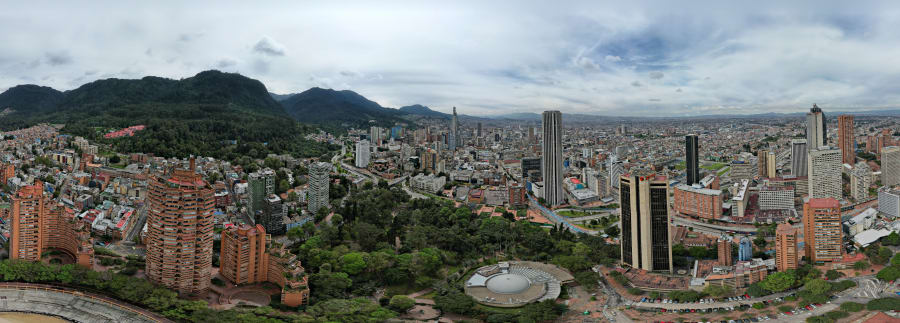 Plaza Cultural La Santamaria 686