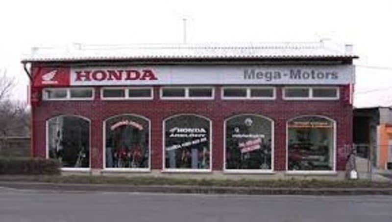 Mega Motors